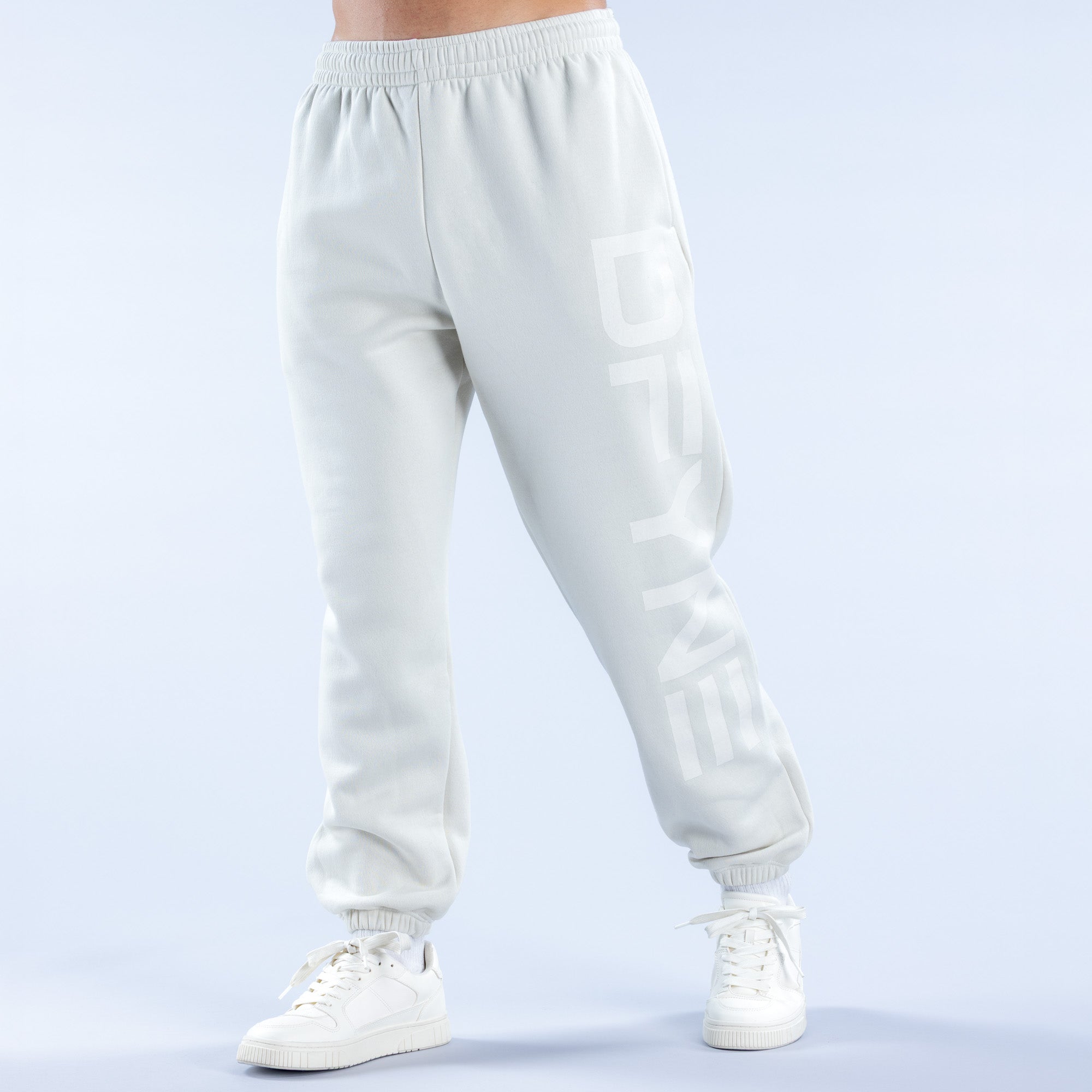 【BAON】[unisex] Duconi Banding Brushed Cut Line Jogger PT Signature Cuffed Jogger – DFYNE