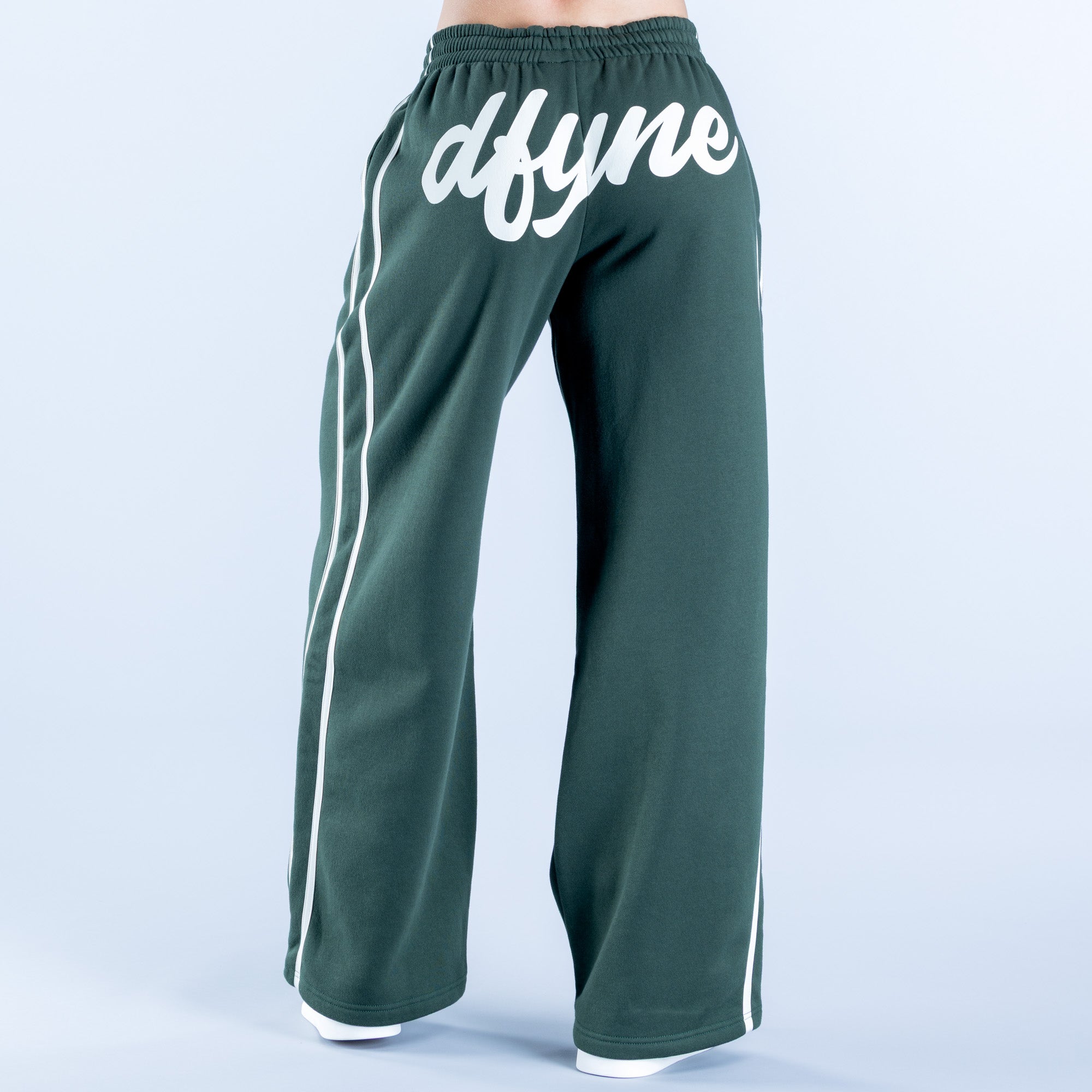 4th Birthday Wide Leg Jogger – DFYNE