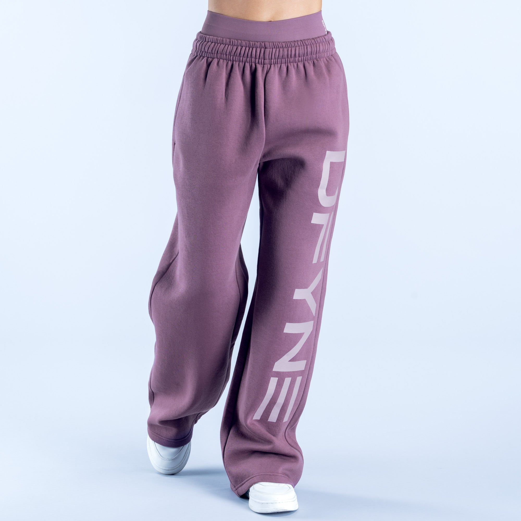Signature Wide Leg Jogger