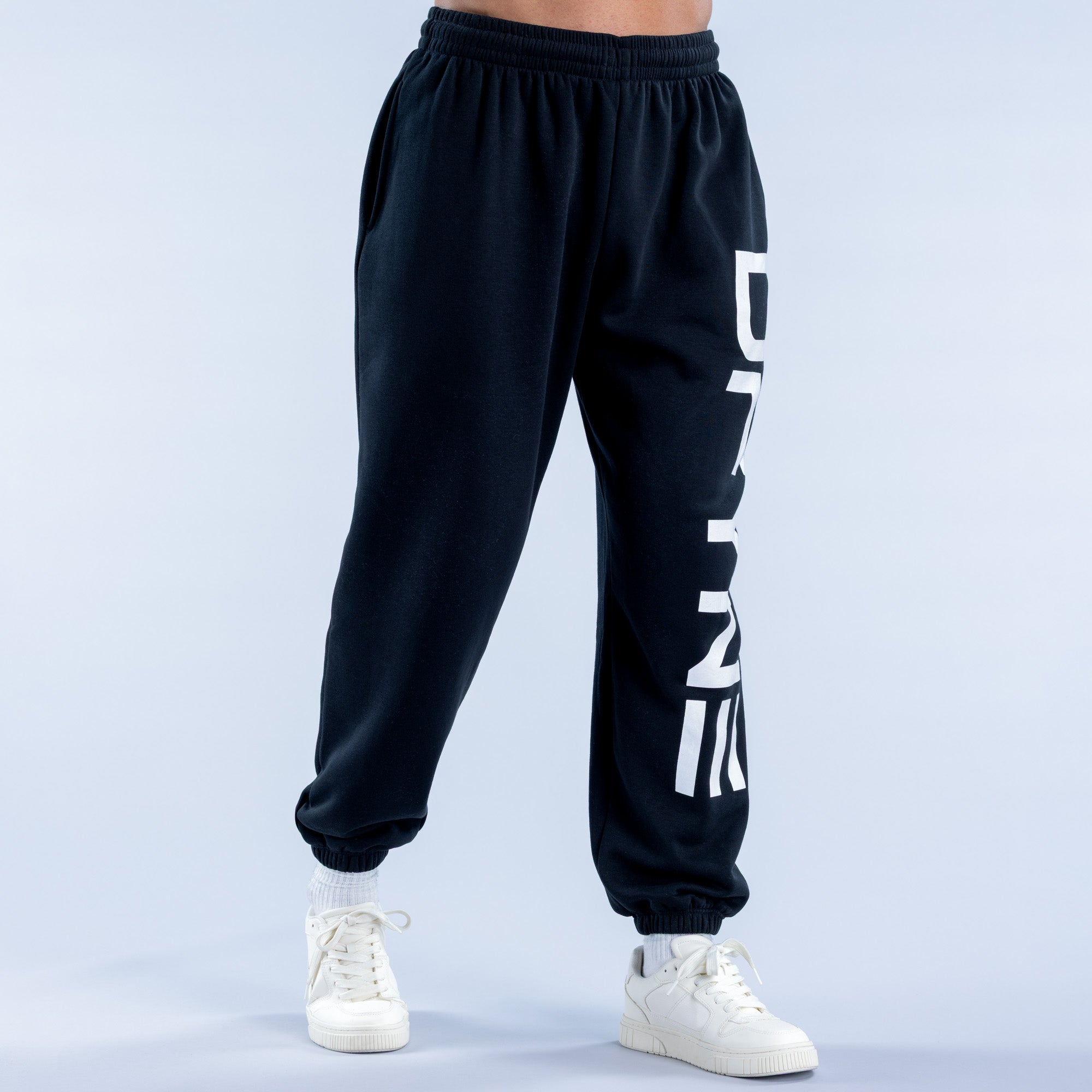 Signature Cuffed Jogger