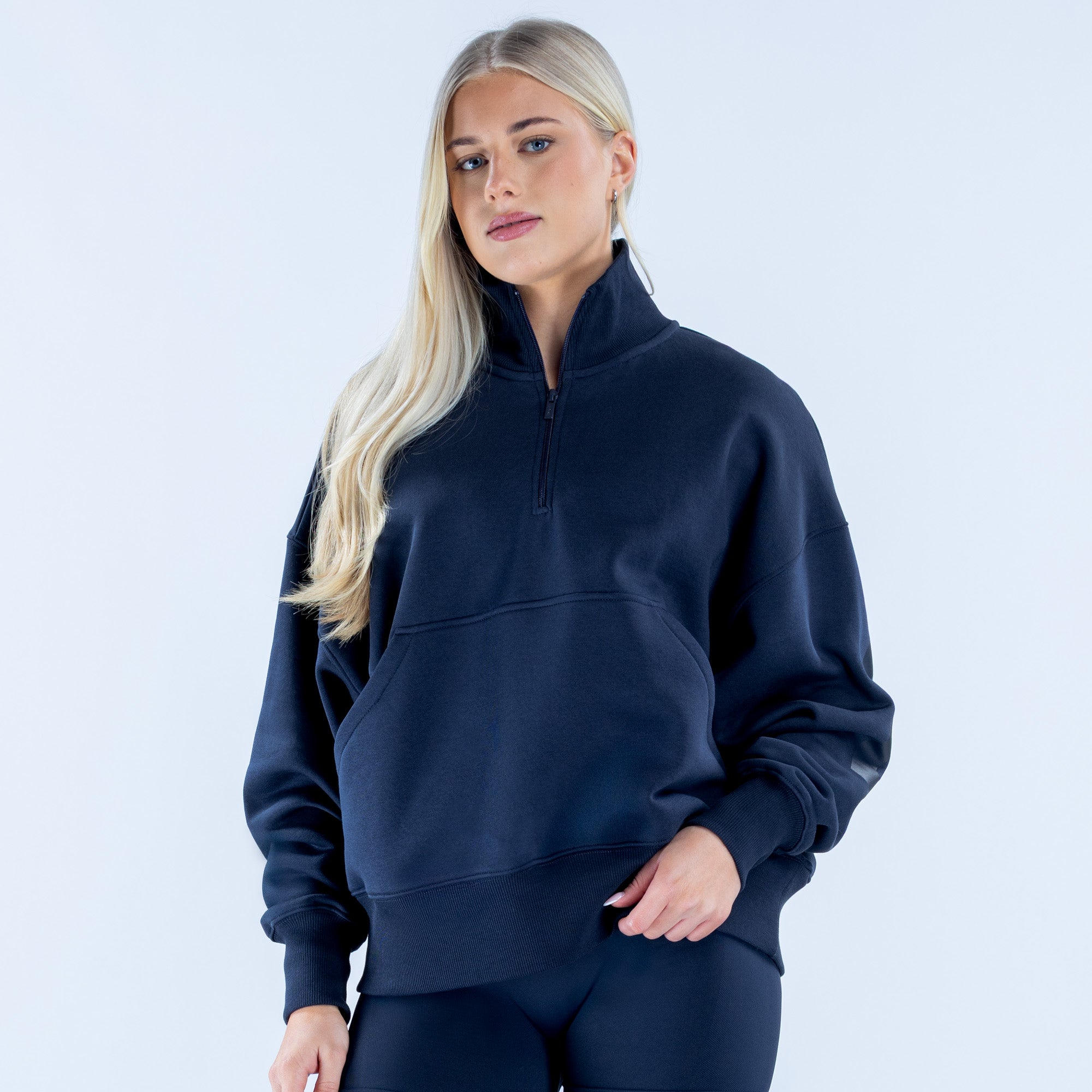 Signature Quarter Zip Sweatshirt – DFYNE