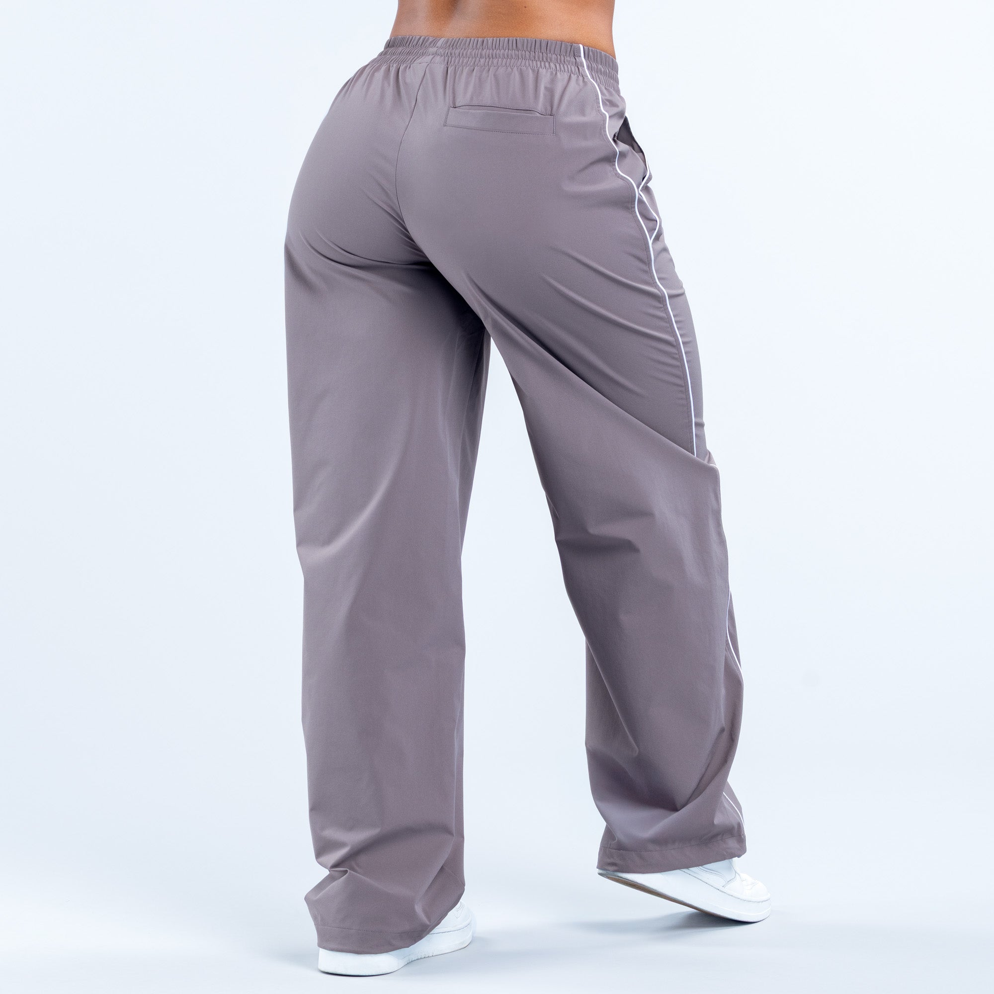 Signature Track Pant